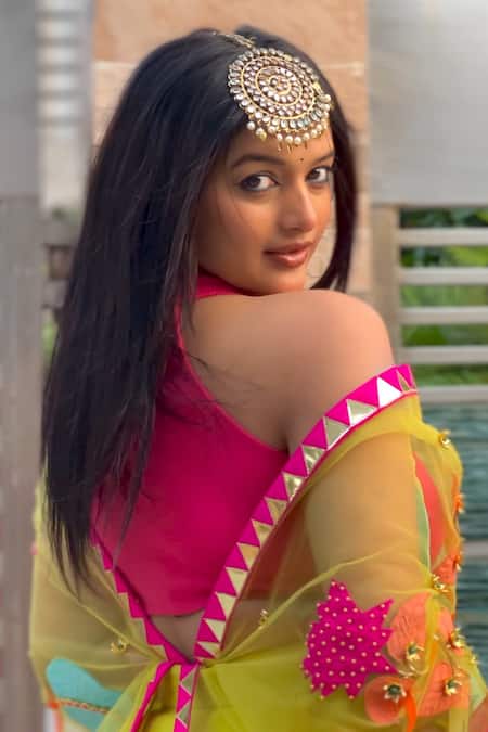 Xoxo Apurva Embellished Lehenga Set With Dupatta 