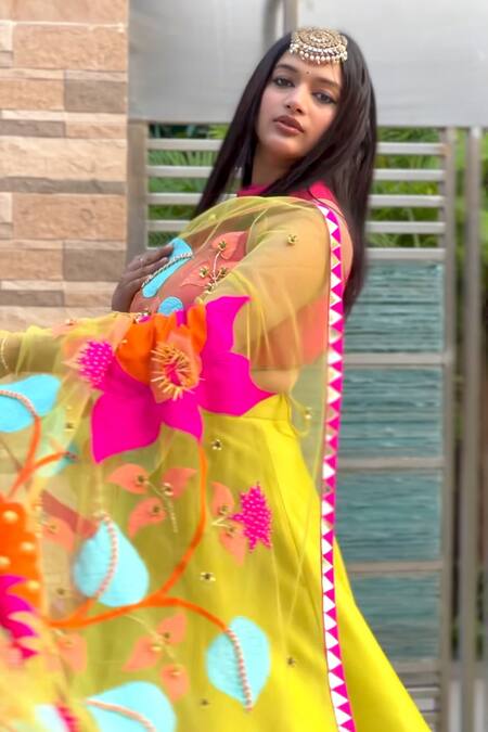 Xoxo Apurva_Green Silk, Organza Sequins, Applique, Embellished Lehenga Set With Dupatta _Online_at_Aza_Fashions