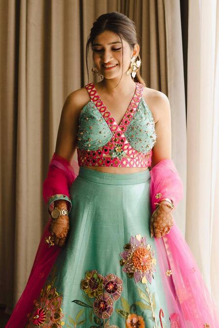 Shop_Xoxo Apurva_Green Silk, Organza Beads, Sequins, Applique V-neck Floral Vine Lehenga Set _Online_at_Aza_Fashions