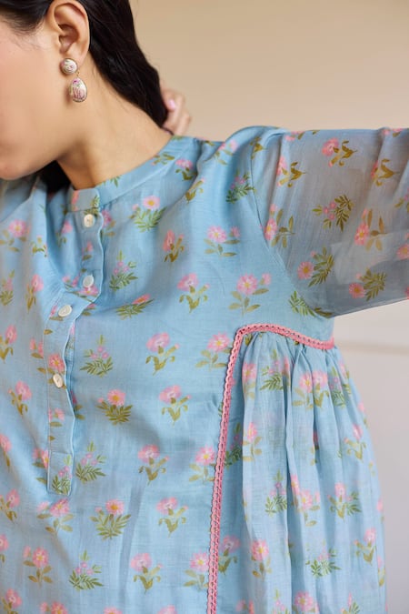 Buy_Juanita By Shubhda_Blue Chanderi Round Neck Powder Bloom Print Midi Dress _Online_at_Aza_Fashions