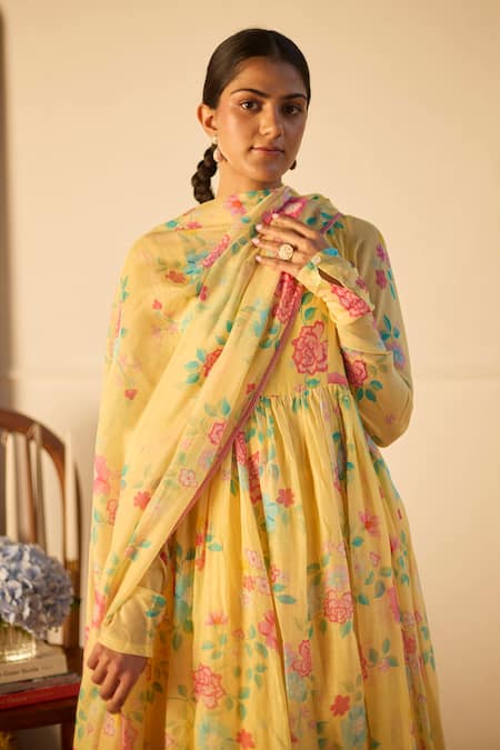 Shop Juanita By Shubhda Yellow Chanderi Round Neck Florette Print Anarkali Set Online at Aza Fashions Shop_Juanita By Shubhda_Yellow Chanderi Round Neck Florette Print Anarkali Set _Online_at_Aza_Fashions