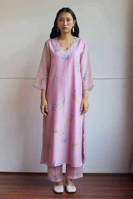 Juanita By Shubhda Purple Chanderi Scoop Neck Tulip Farm Print Kurta Pant Set Online at Aza Fashions Juanita By Shubhda_Purple Chanderi Scoop Neck Tulip Farm Print Kurta Pant Set _Online_at_Aza_Fashions