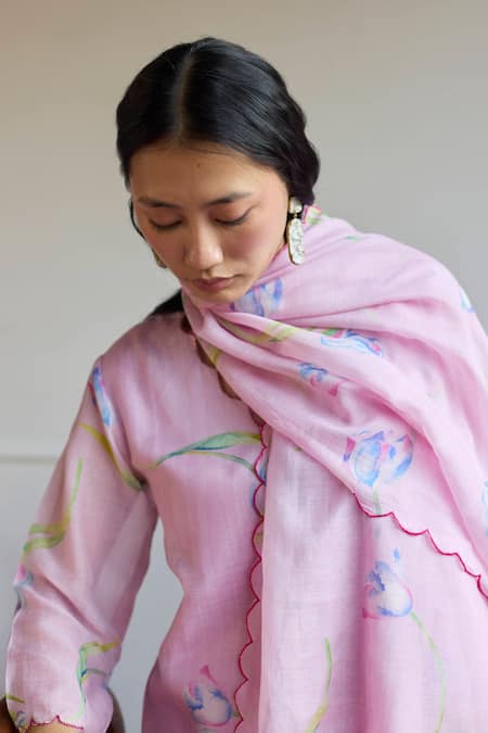 Shop Juanita By Shubhda Purple Chanderi Scoop Neck Tulip Farm Print Kurta Pant Set Online at Aza Fashions Shop_Juanita By Shubhda_Purple Chanderi Scoop Neck Tulip Farm Print Kurta Pant Set _Online_at_Aza_Fashions