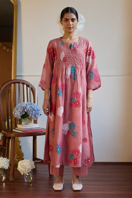 Buy Juanita By Shubhda Pink Chanderi Embroidery Split V-neck Floral Printed Kurta Set Online at Aza Fashions Buy_Juanita By Shubhda_Pink Chanderi Embroidery Split V-neck Floral Printed Kurta Set _Online_at_Aza_Fashions