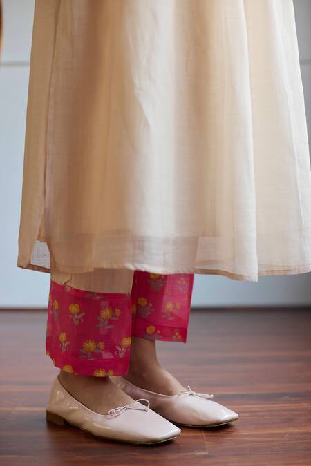 Buy Juanita By Shubhda Beige Chanderi Embroidery, Sequins Split V-neck Floral Kurta Set Online at Aza Fashions Buy_Juanita By Shubhda_Beige Chanderi Embroidery, Sequins Split V-neck Floral Kurta Set _Online_at_Aza_Fashions