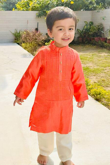 Shop Byb Premium Peach Tissue, Cotton Pintucked Kurta With Pyjama Online at Aza Fashions Shop_Byb Premium_Peach Tissue, Cotton Pintucked Kurta With Pyjama _Online_at_Aza_Fashions