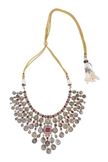 Buy_Auraa Trends_Red Stones, Rhinestones Polki Necklace And Earring Set 
