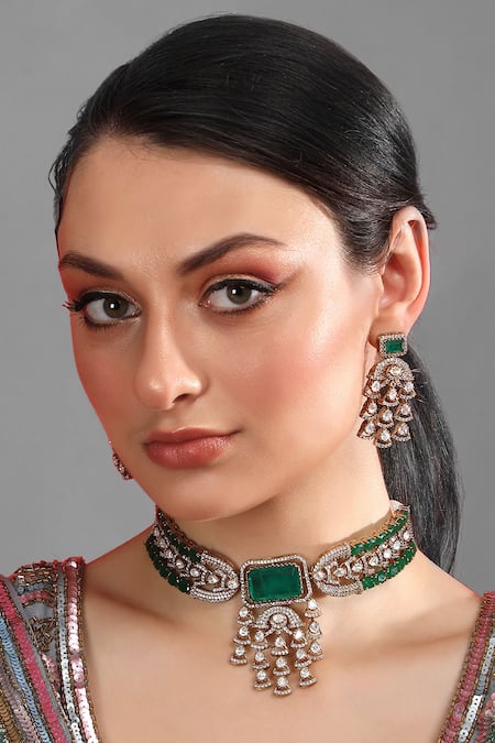 Auraa Trends Kundan Green Bead Choker Necklace Set 
