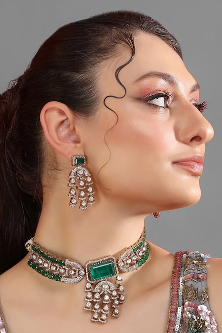 Shop_Auraa Trends_Green Beads Kundan Choker Necklace Set _Online_at_Aza_Fashions