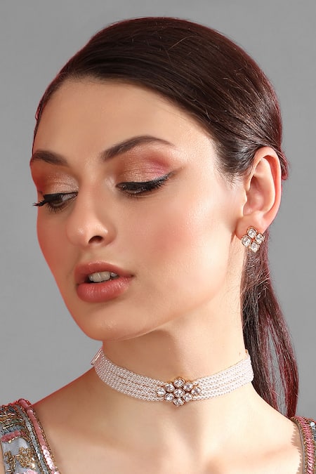 Buy_Auraa Trends_White Crystals Kundan Pearl Necklace Set 
