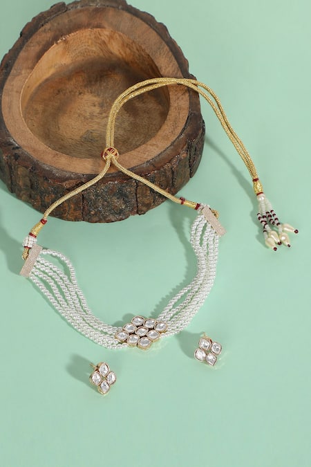 Auraa Trends Kundan Pearl Necklace Set 