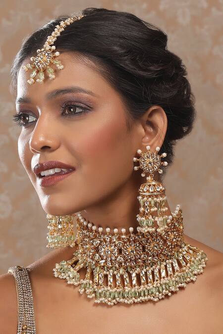 Buy_Auraa Trends_White Pearls Kundan And Necklace Set 
