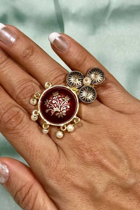 Hetal Shah Gold Plated Stones Antique Round Halsi Ring 
