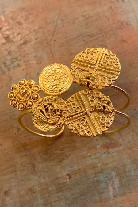 Shop Hetal Shah Gold Plated Coin Carved Bracelet at Aza Fashions Shop_Hetal Shah_Gold Plated Coin Carved Bracelet _at_Aza_Fashions