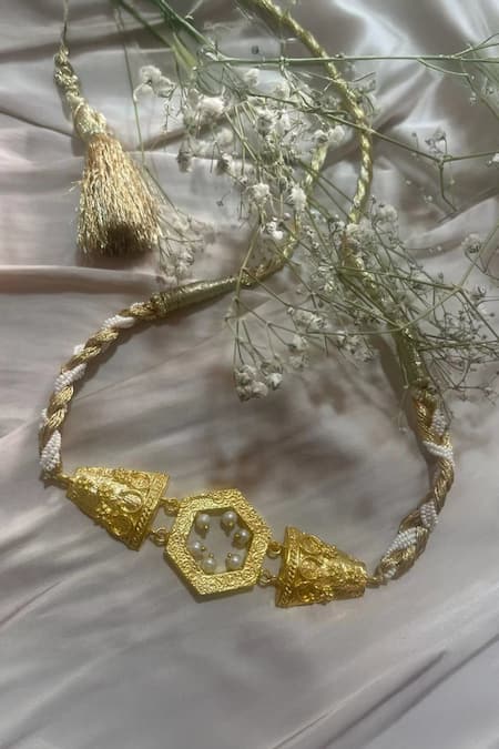 Shop Hetal Shah Gold Plated Hexagon Shaped Choker Necklace at Aza Fashions Shop_Hetal Shah_Gold Plated Hexagon Shaped Choker Necklace _at_Aza_Fashions