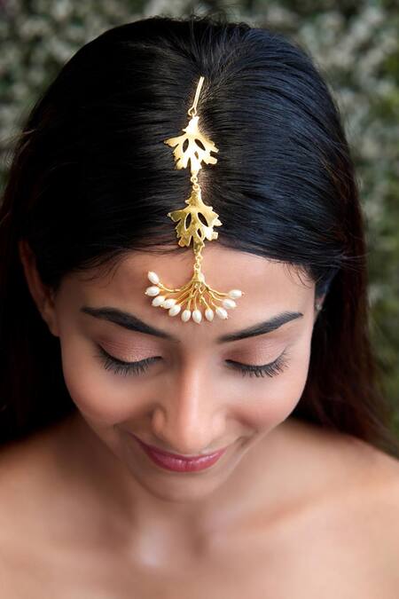 Hetal Shah_Gold Plated Pearl Embellished Maangtikka _Online_at_Aza_Fashions