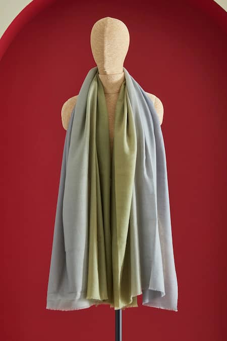 Shop SHAZA Gray Ombre Handloom Pashmina Shawl at Aza Fashions Shop_SHAZA_Gray Ombre Handloom Pashmina Shawl _at_Aza_Fashions