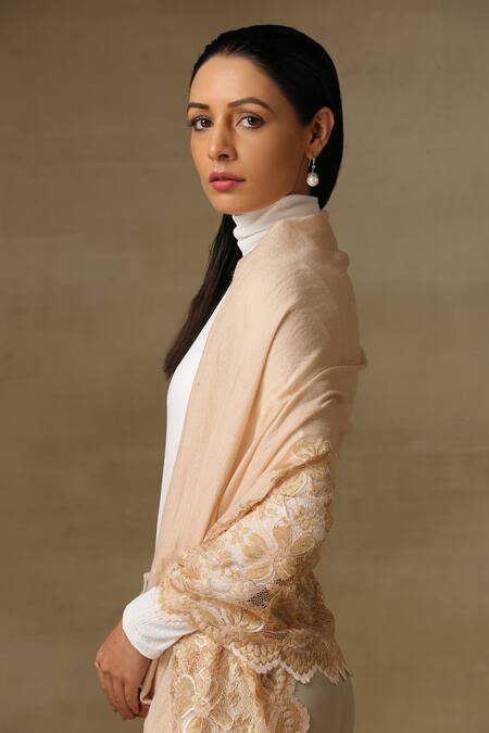 SHAZA_Gold Chantilly Lace Pashmina Stole _Online_at_Aza_Fashions