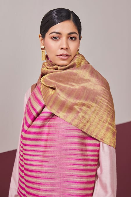 Shop SHAZA Fuchsia Pink Ikkat Reversible Stole at Aza Fashions Shop_SHAZA_Fuchsia Pink Ikkat Reversible Stole _at_Aza_Fashions