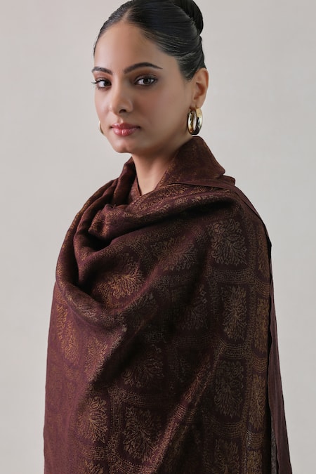SHAZA Brown Jharokha Pattern Reversible Stole Online at Aza Fashions SHAZA_Brown Jharokha Pattern Reversible Stole _Online_at_Aza_Fashions