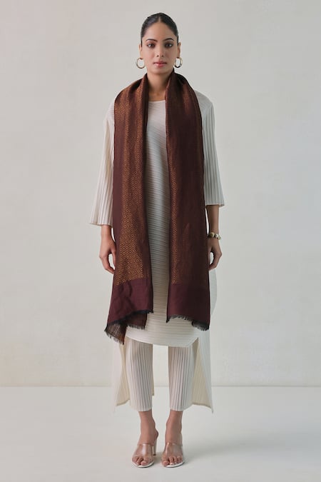 Shop SHAZA Brown Zari Woven Reversible Stole at Aza Fashions Shop_SHAZA_Brown Zari Woven Reversible Stole _at_Aza_Fashions