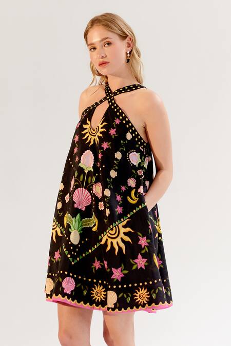 Buy NOIB Black Viscose, Linen Halter Neck Printed Dress Buy_NOIB_Black Viscose, Linen Halter Neck Printed Dress