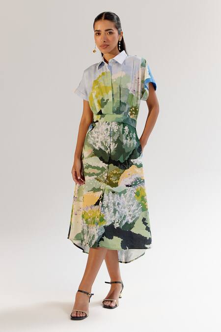 Buy_NOIB_Multi Color Cotton Satin Collared Forest Print Midi Dress 