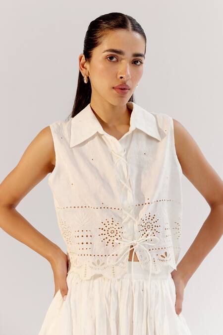 Shop_NOIB_White Linen, Lycra Embroidery Collared Schiffli Shirt _Online_at_Aza_Fashions