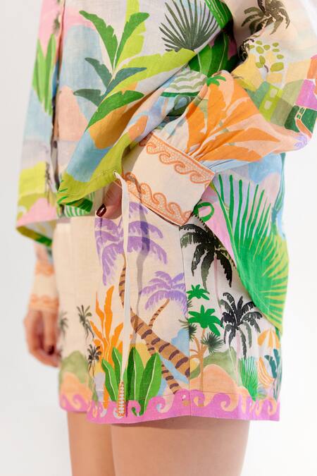 Buy_Noib_Multi Color Linen, Lycra Multicolor By The Sea Print Shorts _Online_at_Aza_Fashions
