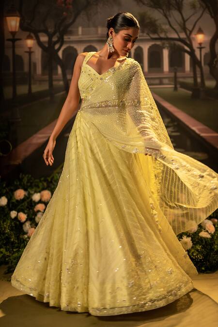 Bandhani_Yellow Organza Beads, Sequins Asymmetric Floral Embroidered Lehenga Set _Online_at_Aza_Fashions