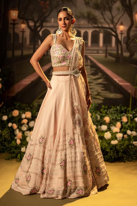 Buy_Bandhani_Pink Silk Organza Pearls, Embroidery Sweetheart Neck Floral Lehenga Set 