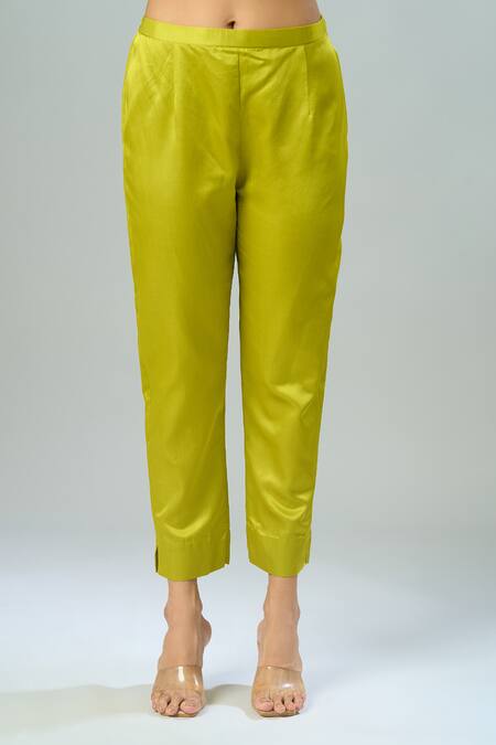 Buy Prisho Green Embroidery Round Neck Resham Kurta Set Online at Aza Fashions Buy_Prisho_Green Embroidery Round Neck Resham Kurta Set _Online_at_Aza_Fashions