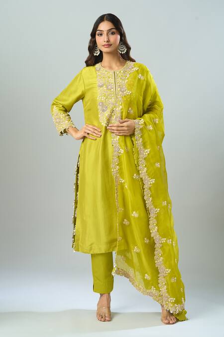 Buy Prisho Green Embroidery Round Neck Resham Kurta Set Buy_Prisho_Green Embroidery Round Neck Resham Kurta Set