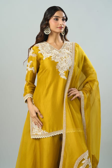 Prisho_Yellow Cotton, Chiffon Pearls, Botanical Embroidered Kurta Set With Dupatta _Online_at_Aza_Fashions