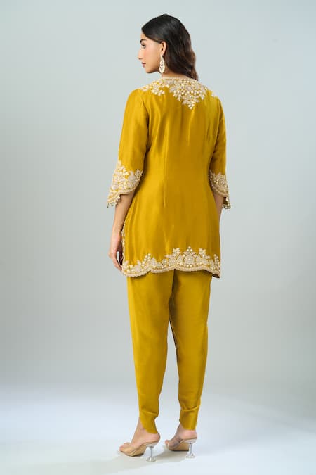 Shop Prisho Yellow Chiffon Embroidery Round Neck Mustard Resham Kurta Set at Aza Fashions Shop_Prisho_Yellow Chiffon Embroidery Round Neck Mustard Resham Kurta Set _at_Aza_Fashions