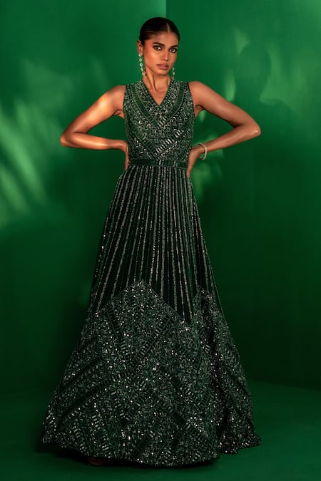 Shop Bandhani Green Organza Pearls, Beads, Sequins V-neck Floral And Geometric Embroidered Gown at Aza Fashions Shop_Bandhani_Green Organza Pearls, Beads, Sequins V-neck Floral And Geometric Embroidered Gown _at_Aza_Fashions