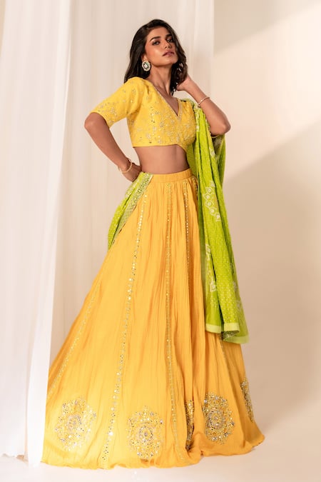 Buy_Bandhani_Yellow Silk Mirrors, Embroidery V-neck Floral Lehenga Set _Online_at_Aza_Fashions