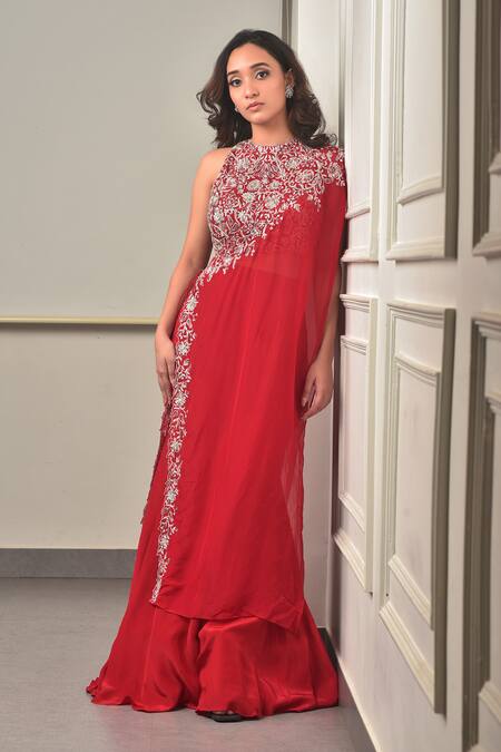 Buy_Sunita Bhandari_Red Organza, Viscose Sequins, Zari, Beads Round Neck Embroidered Lehenga Set _Online_at_Aza_Fashions