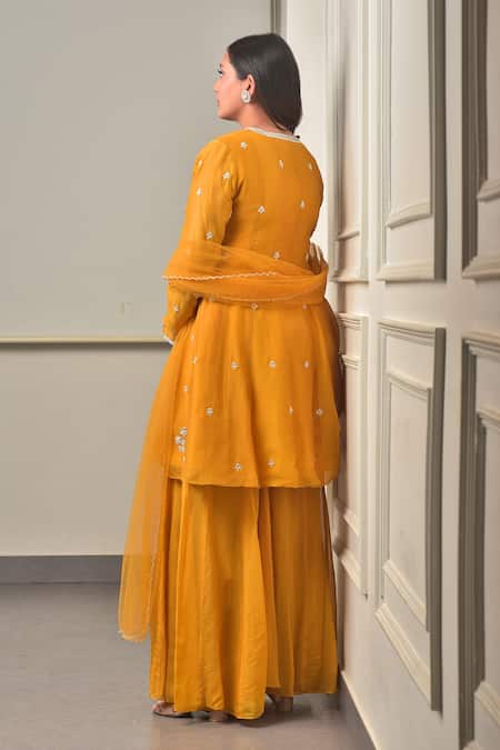 Sunita Bhandari Floral Embroidered Kalidar Kurta Set 