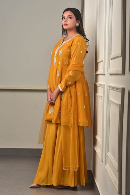 Sunita Bhandari_Gold Tulle, Viscose, Georgette Zari, Floral Embroidered Kalidar Kurta Set _Online_at_Aza_Fashions
