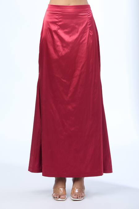 Shop Torani Red Silk, Cotton Zari, Sequins, Beads Asymmetric Paisley Embroidered Saree Set Shop_Torani_Red Silk, Cotton Zari, Sequins, Beads Asymmetric Paisley Embroidered Saree Set