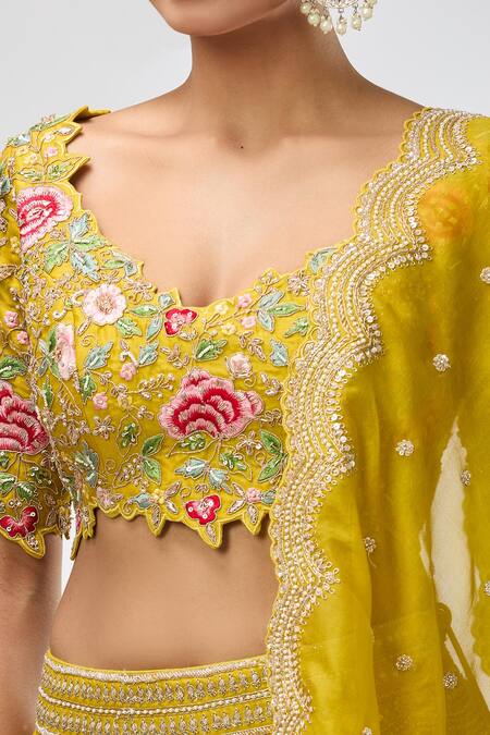 Azeera Yellow Sequins, Beads Scale Pattern Embroidered Lehenga Set at Aza Fashions Azeera_Yellow Sequins, Beads Scale Pattern Embroidered Lehenga Set_at_Aza_Fashions