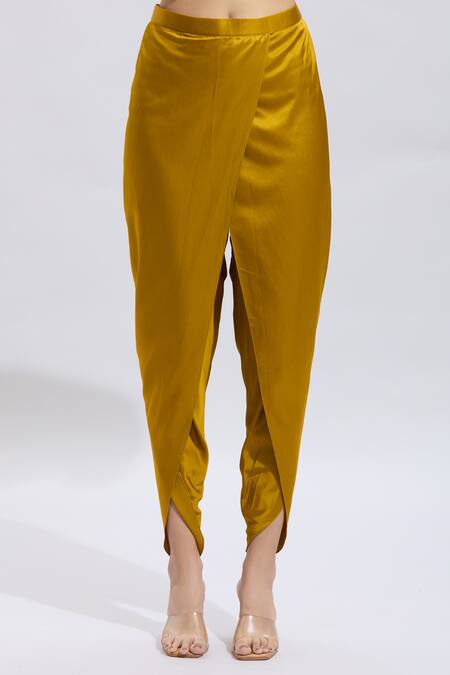 Prisho Yellow Silk Pearls, Sequins, Applique Mustard Resham Lampi Embroidered Kurta Set at Aza Fashions Prisho_Yellow Silk Pearls, Sequins, Applique Mustard Resham Lampi Embroidered Kurta Set _at_Aza_Fashions