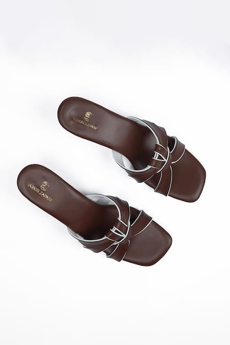 SCHON ZAPATO Brown Twister Heels with Knot Detail 