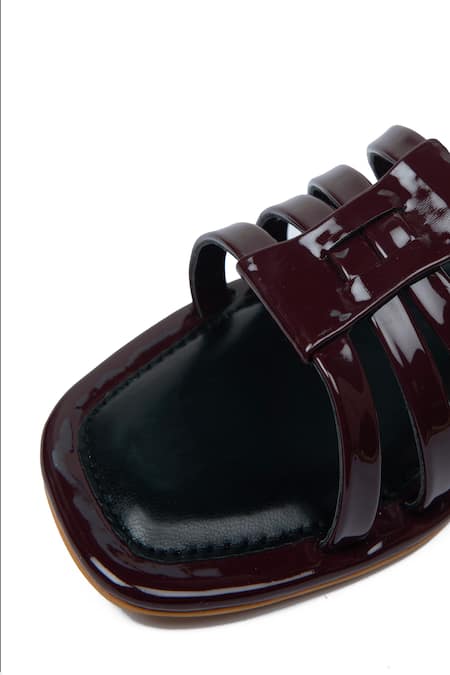 Buy SCHON ZAPATO Red Cherry Leather Cutwork Strappy Flats Online at Aza Fashions Buy_SCHON ZAPATO_Red Cherry Leather Cutwork Strappy Flats _Online_at_Aza_Fashions