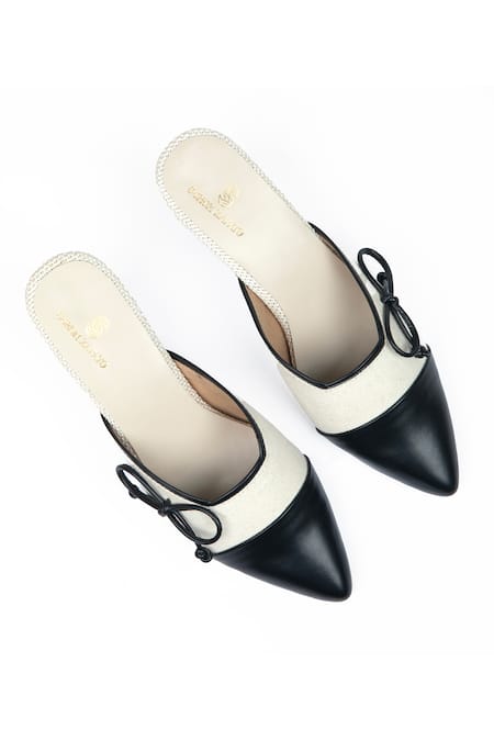 SCHON ZAPATO Cream Bow Embellished Mule Heels 