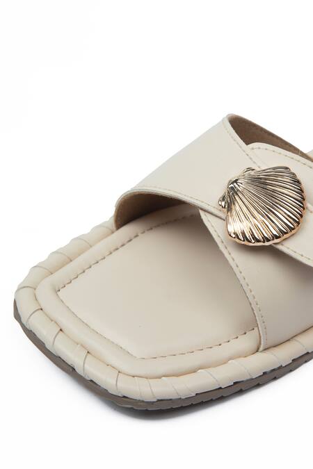 Buy SCHON ZAPATO Gold Brooches Shell Flats Online at Aza Fashions Buy_SCHON ZAPATO_Gold Brooches Shell Flats _Online_at_Aza_Fashions