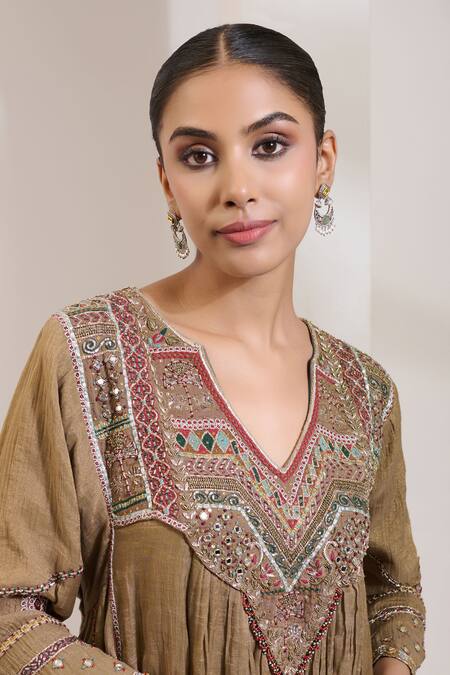 Buy Saahiil Kapoor Gold Cotton, , Chanderi Sequins, Beads, Aafra Choga Kurta With Gharara Buy_Saahiil Kapoor_Gold Cotton, , Chanderi Sequins, Beads, Aafra Choga Kurta With Gharara