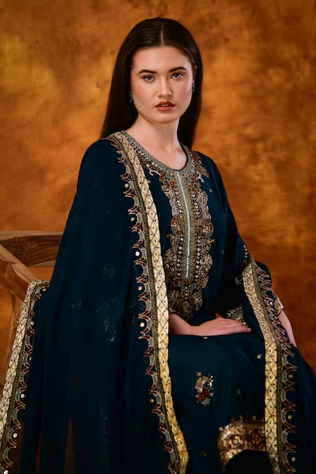 Shop Saahiil Kapoor Green Silk, Organza, Cotton Zari, Sequins, Embroidery Nora Zardozi Kurta Set Online at Aza Fashions Shop_Saahiil Kapoor_Green Silk, Organza, Cotton Zari, Sequins, Embroidery Nora Zardozi Kurta Set _Online_at_Aza_Fashions