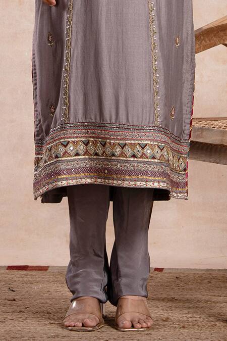 Saahiil Kapoor Grey Tussar, Crepe, Organza Sequins, Beads, Rabia Zardozi Embroidered Kurta Set Online at Aza Fashions Saahiil Kapoor_Grey Tussar, Crepe, Organza Sequins, Beads, Rabia Zardozi Embroidered Kurta Set _Online_at_Aza_Fashions